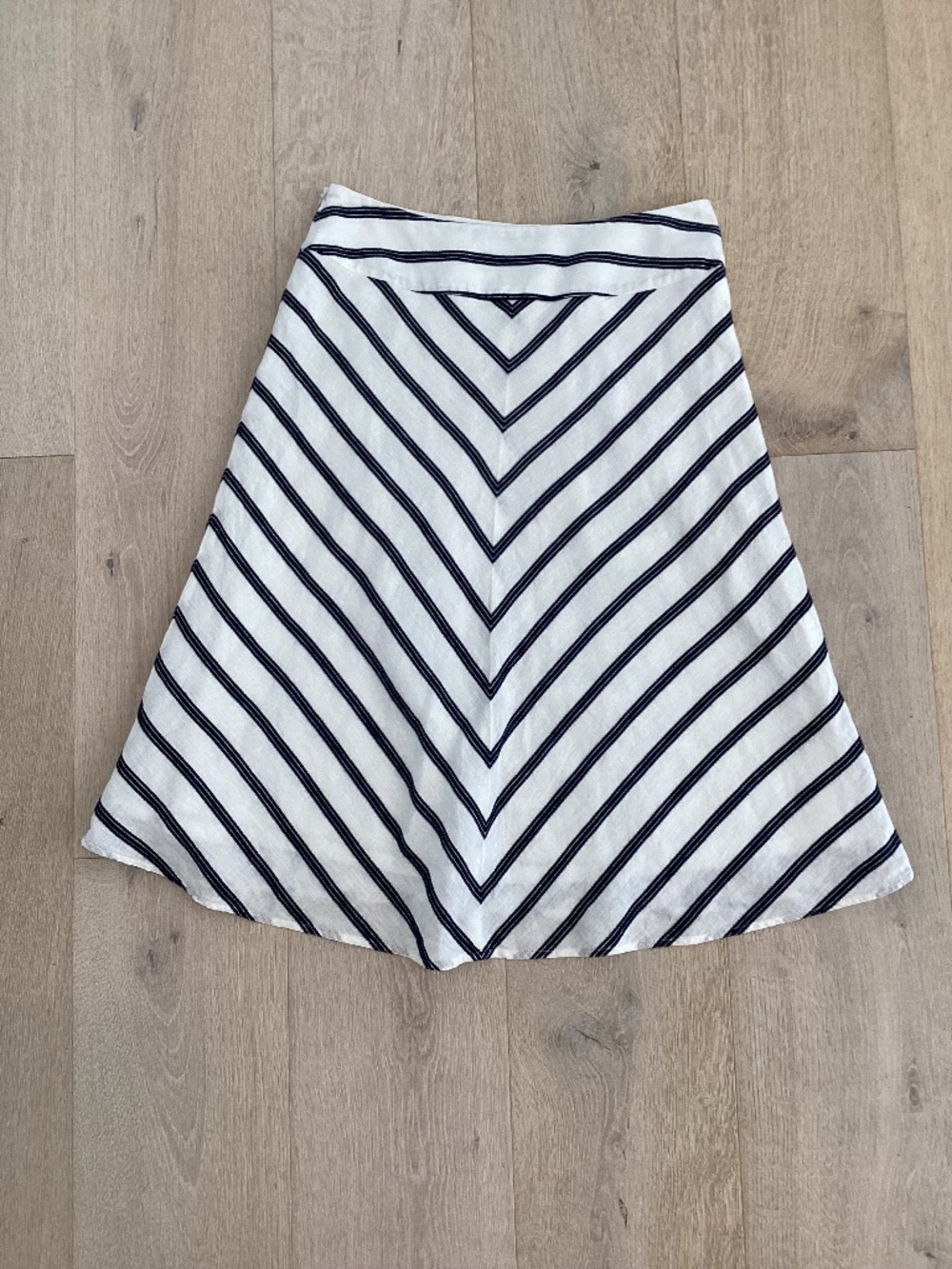 Talbots a line size 2 white linen cotton skirt blue chevron preppy classic vtg